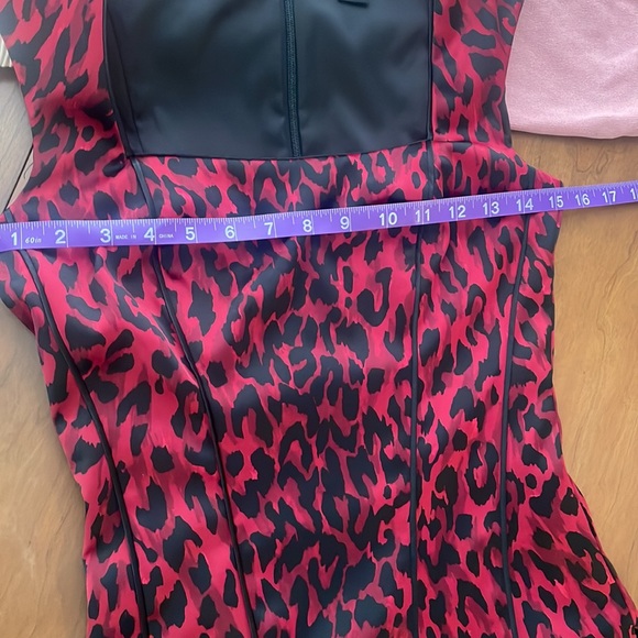 WHBM Red and Black Leopard Top - Picture 5 of 6